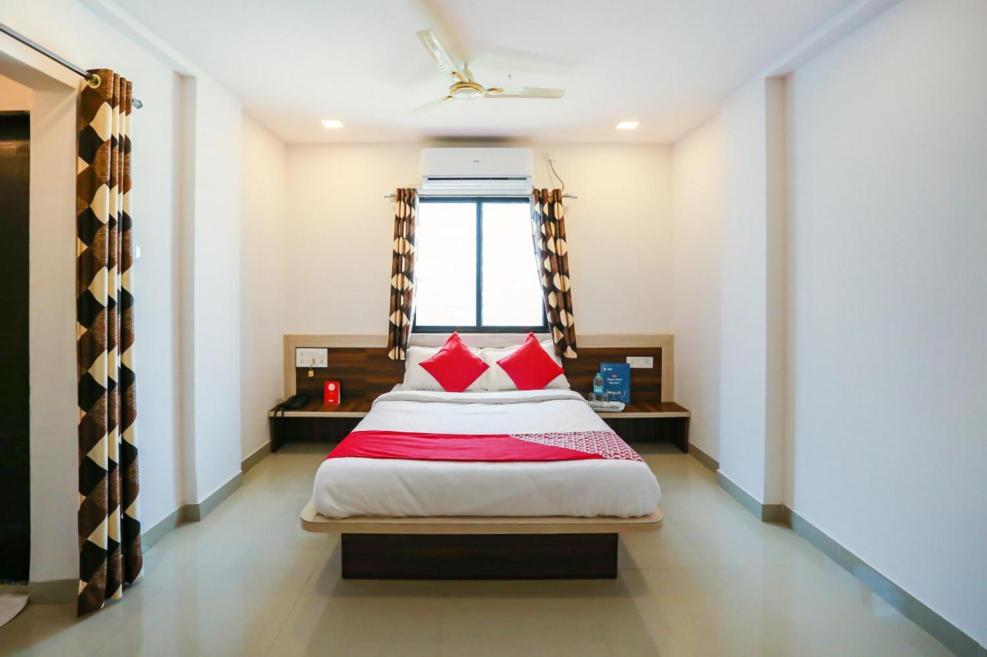 Hotel O Pingara Executive Phursungi ภายนอก รูปภาพ