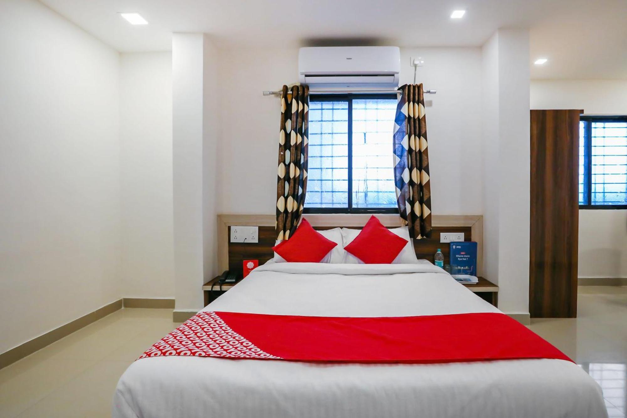 Hotel O Pingara Executive Phursungi ภายนอก รูปภาพ