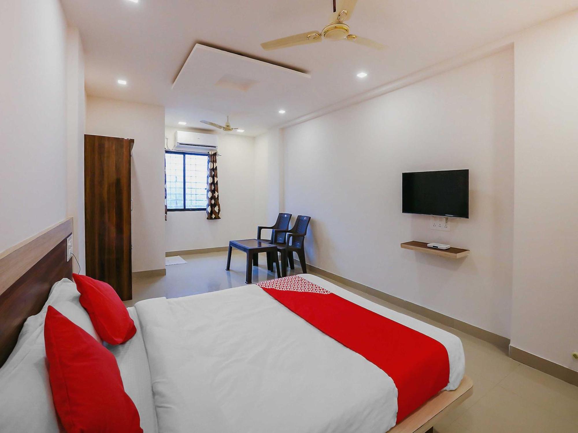 Hotel O Pingara Executive Phursungi ภายนอก รูปภาพ