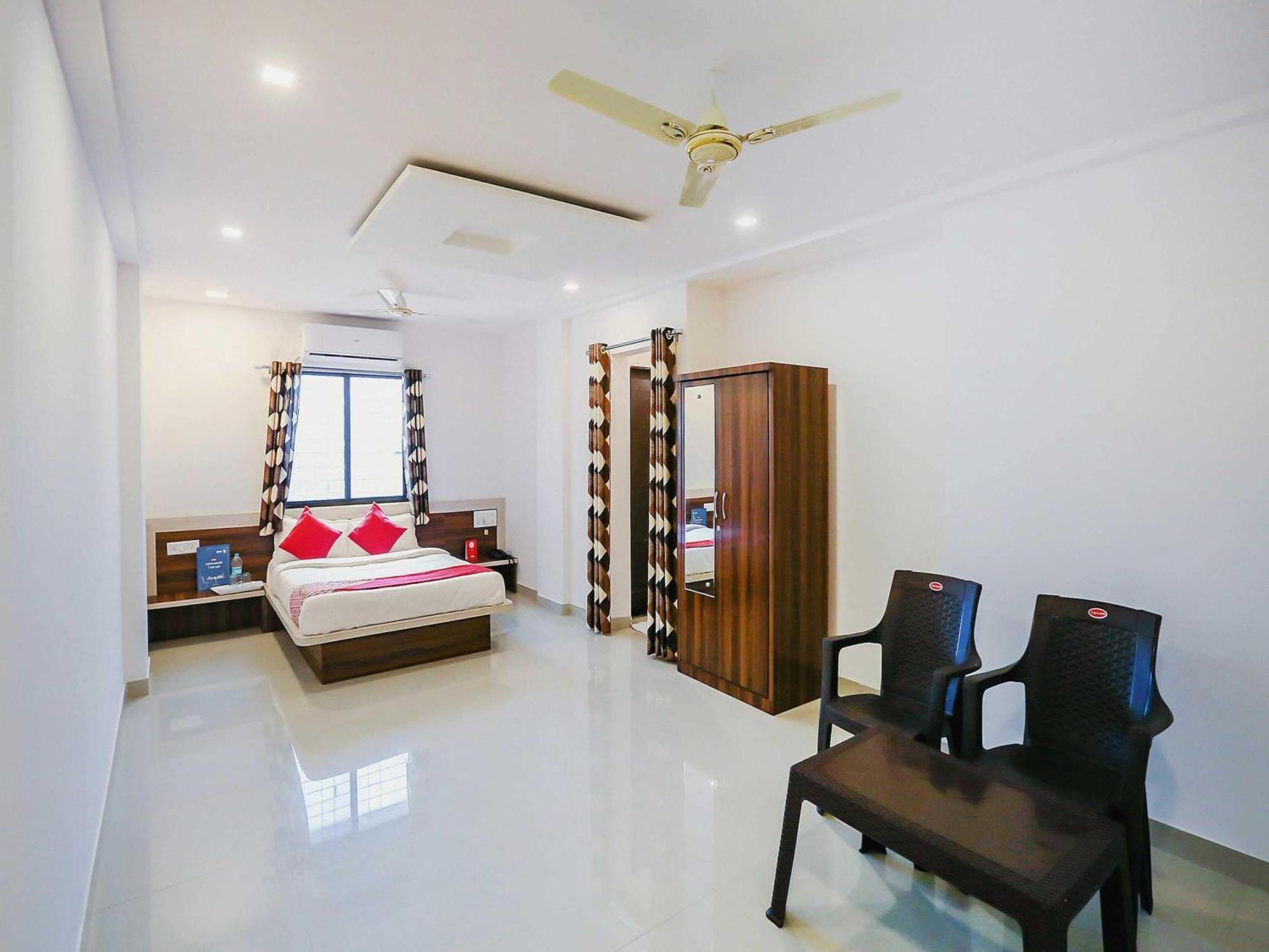 Hotel O Pingara Executive Phursungi ภายนอก รูปภาพ
